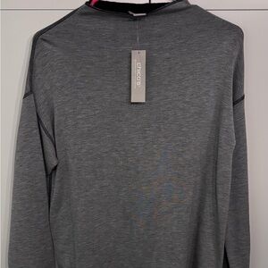 NWT Women’s knit top